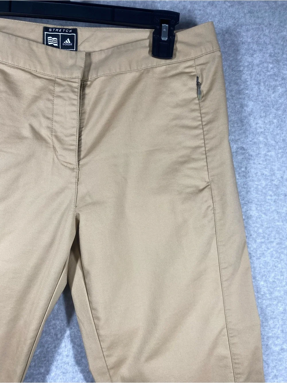 Adidas sports pants women’s size 4 khaki stretch pockets with zipper outdoors